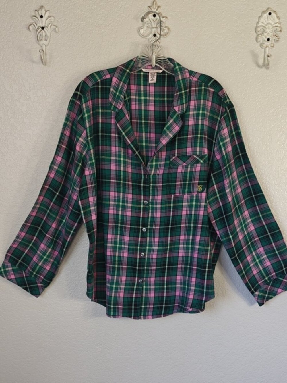 Victoria's Secret Size M Long Pajama Set Green & Pink Plaid - Picture 3 of 8